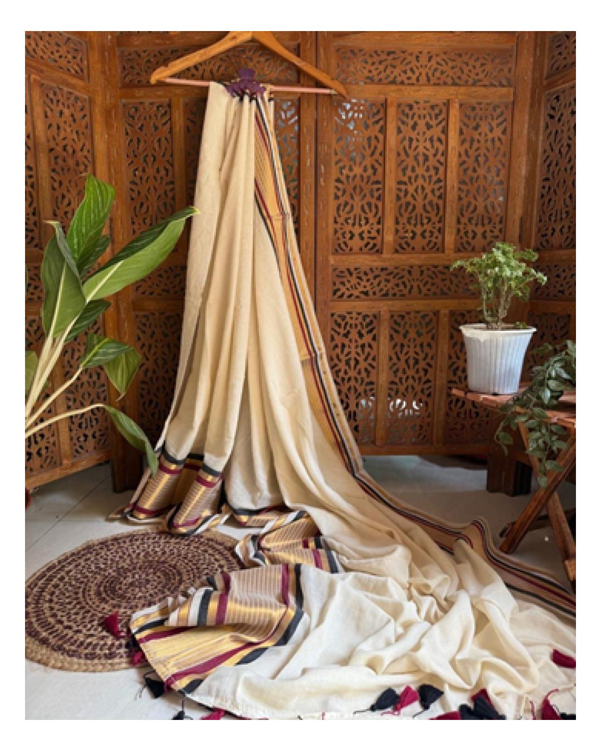 Ivory Heritage Handloom Saree